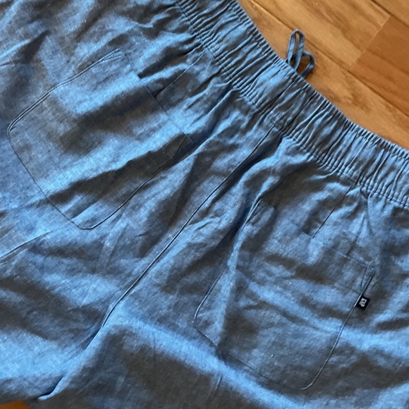 GAP Women’s Blue Drawstring Linen-Blend Shorts pockets NWOT XL - Picture 11 of 12